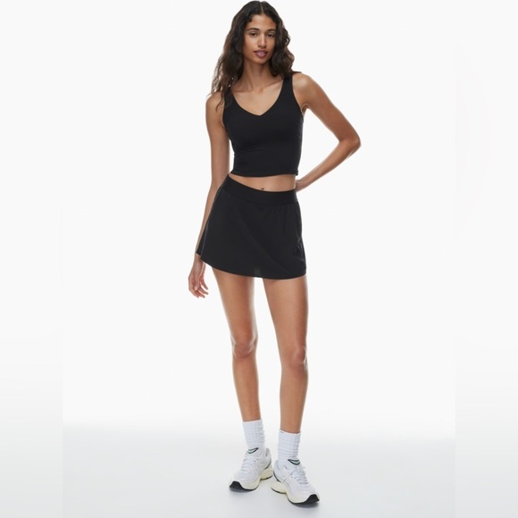 Aritzia Dresses & Skirts - Aritzia Golden MoveTech™ Rally Skirt